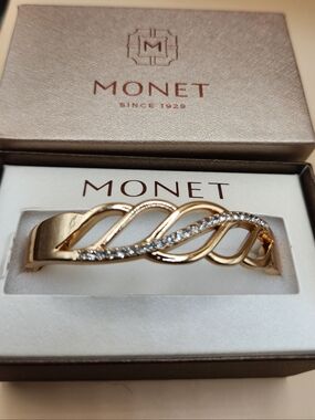 Monet Gold-Tone Twisted Crystal Link Bracelet